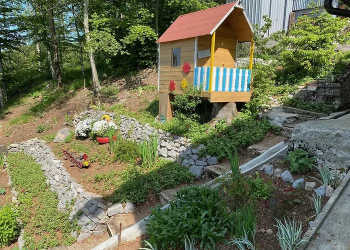 بيت للعطل House With A Parking Space Zlobin, Gorski Kotar - 15452 Zlobin